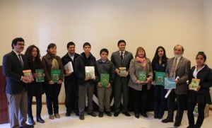 Con estudiantes y autoridades se realiza ceremonia de entrega de publicaciones a establecimientos educacionales de la Provincia de Quillota