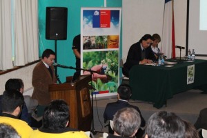 Jorge Ocampo, presidente de la Asociación Gremial de Productores de Espárragos del Centro Sur de Chile, inició la ronda de audiencias.